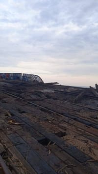 Последствия удара по парому «Авангард» на Керченской паромной переправе