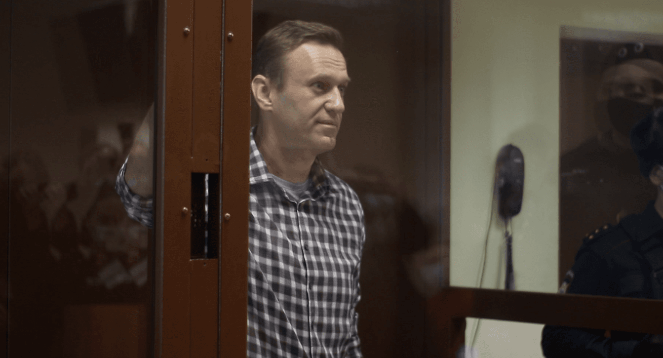 Мосгорсуд оставил в силе реальный срок Навальному