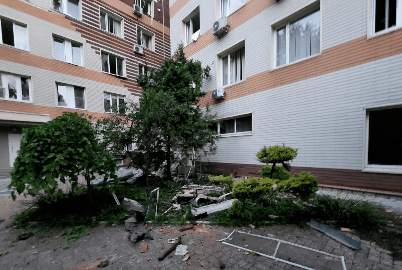 РИА «Новости» сообщило об ударе по роддому в Донецке. Сразу после этого Пушилин запросил у РФ «дополнительные союзнические силы»