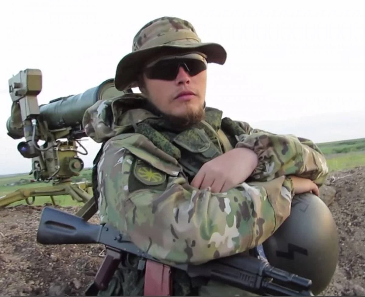 Российский неонацист Мильчаков угрожает убивать пленных после обмена кума Путина Медведчука на командиров Азова