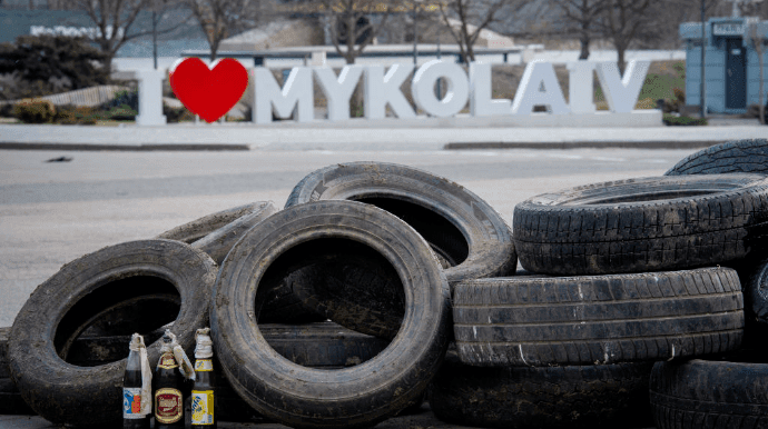 Николаев обстреляли кассетными боеприпасами. Три человека погибли, 12 ранены — мэр 