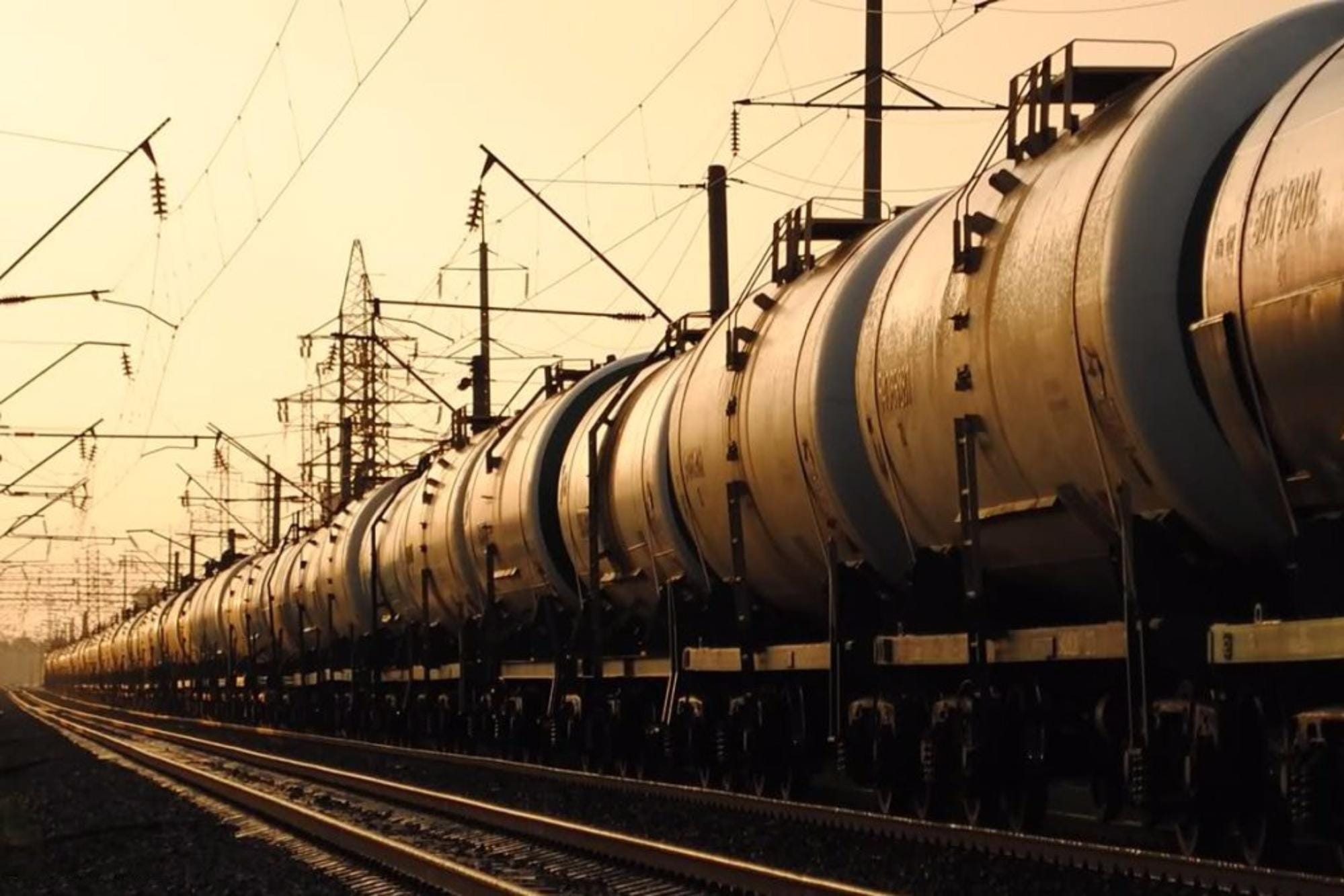 Bloomberg: Европу ждет дефицит дизеля весной