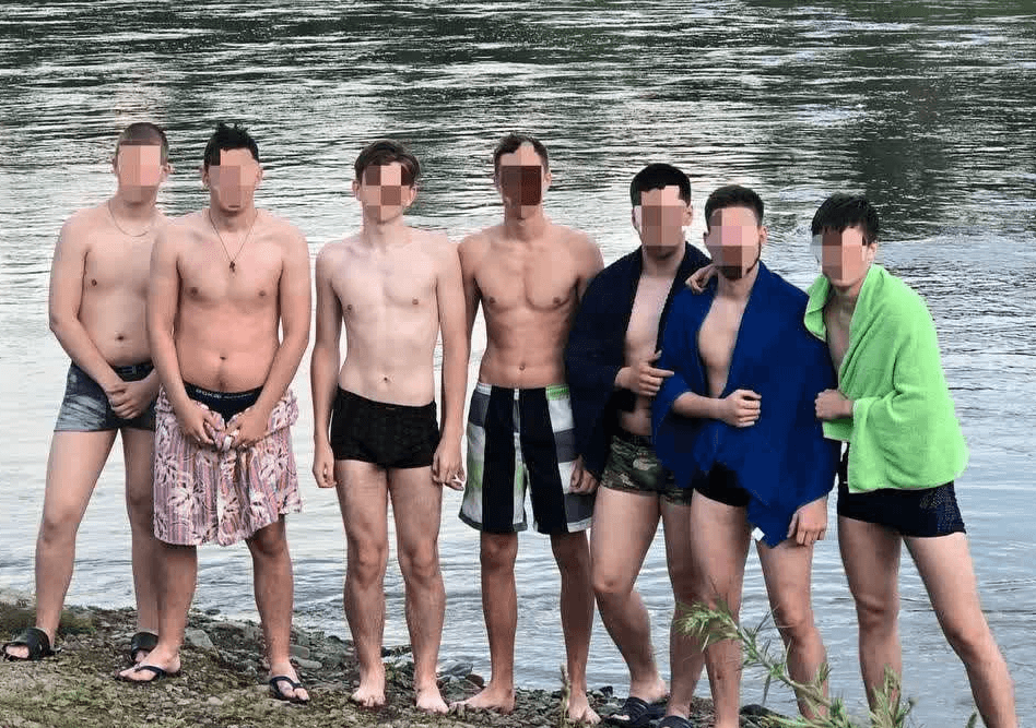 Четверых красноярских юношей обвинили в диверсии на железной дороге — «Осторожно, новости!»