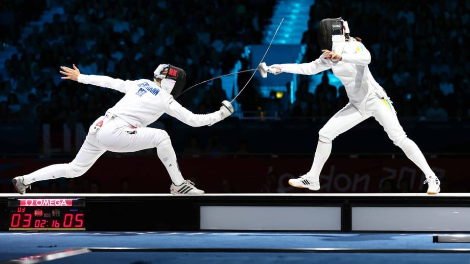 Российским фехтовальщикам разрешили вернуться на международные турниры под нейтральным флагом