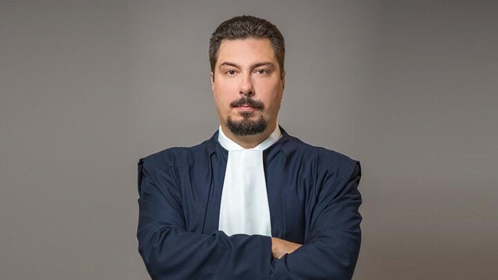 Задержанного ранее главу Верховного суда Украины Всеволода Князева арестовали. Его подозревают в получении взятки $1,8 млн