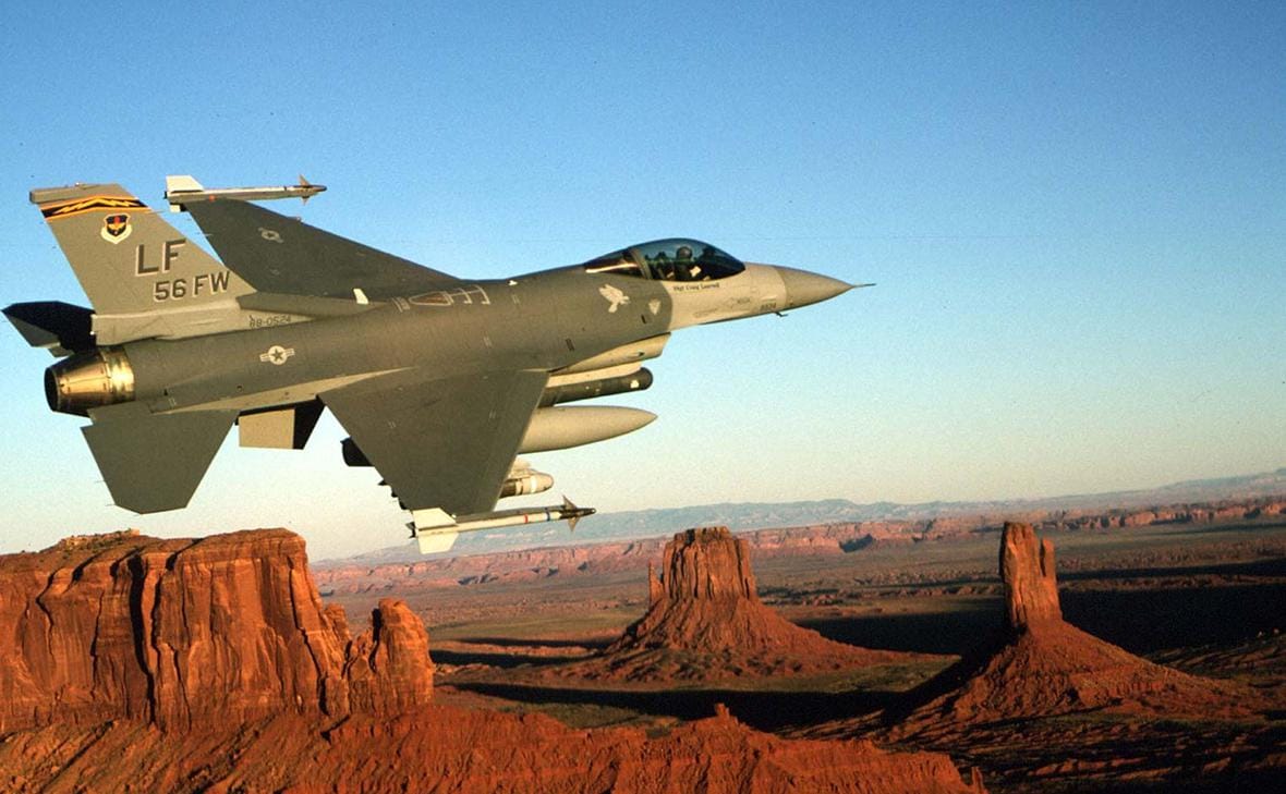 Норвегия передаст Украине самолеты F-16 —  источники TV2 и NRK