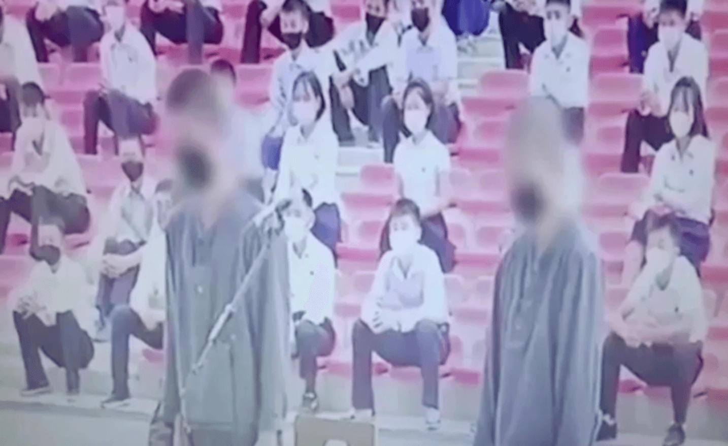 В КНДР двух 16-летних подростков приговорили к 12 годам заключения за просмотр южнокорейских сериалов — Би-би-си