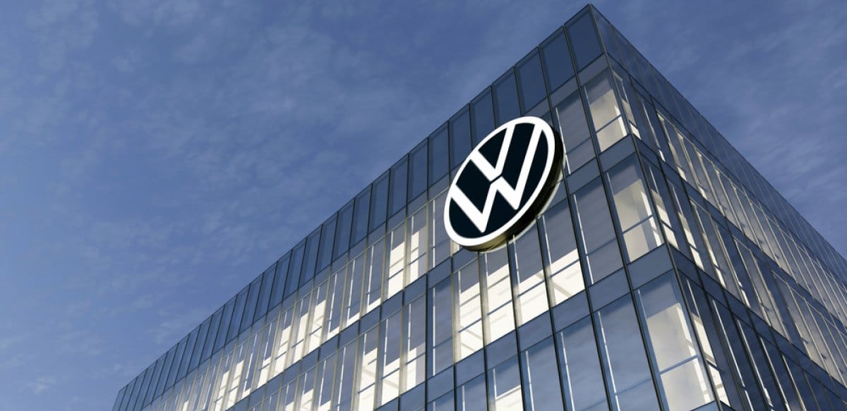 Volkswagen обвиняют в использовании рабского труда на объектах в Китае