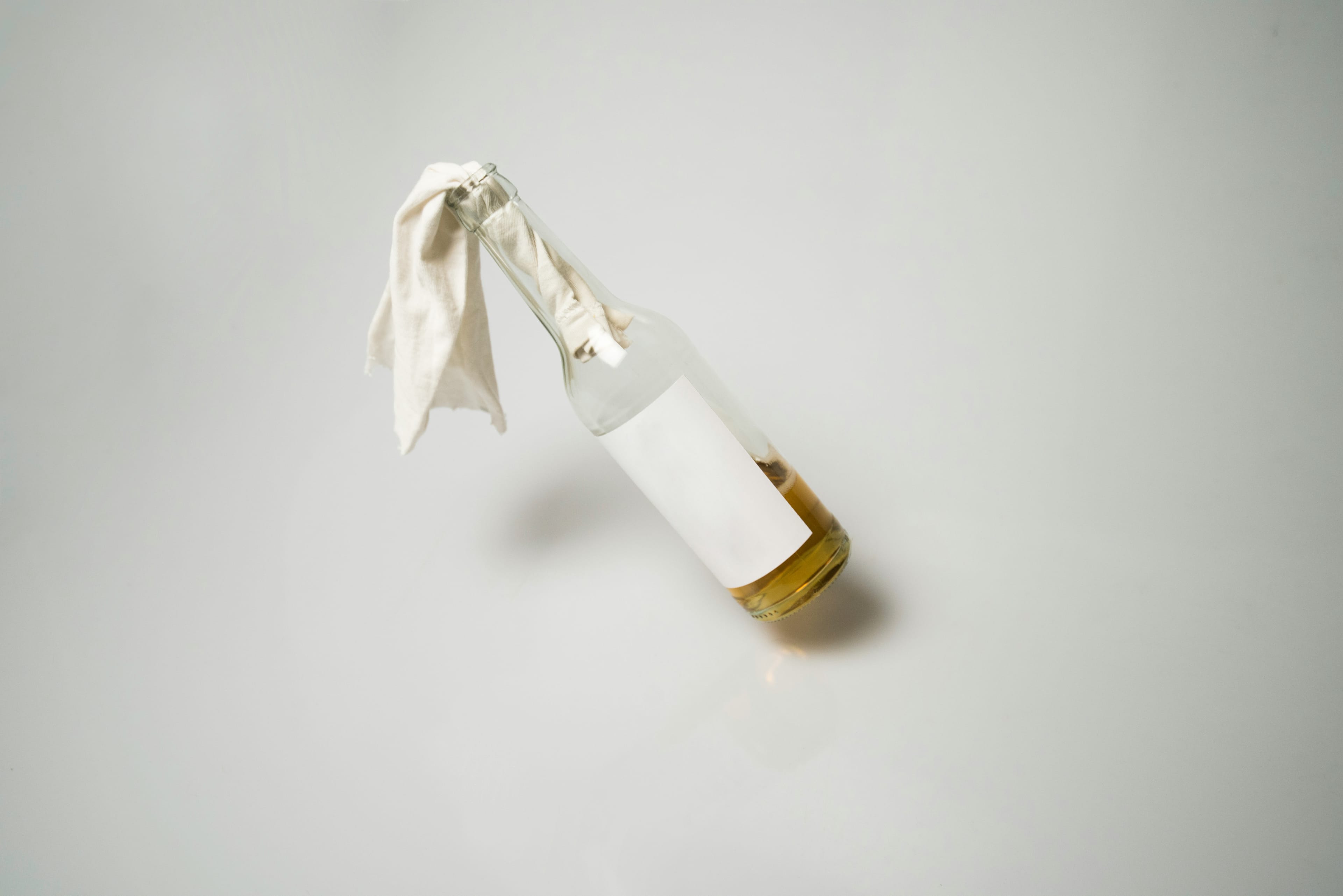 Суд под Челябинском приговорил трансгендерную женщину к полутора годам условно по делу о попытке поджечь военкомат