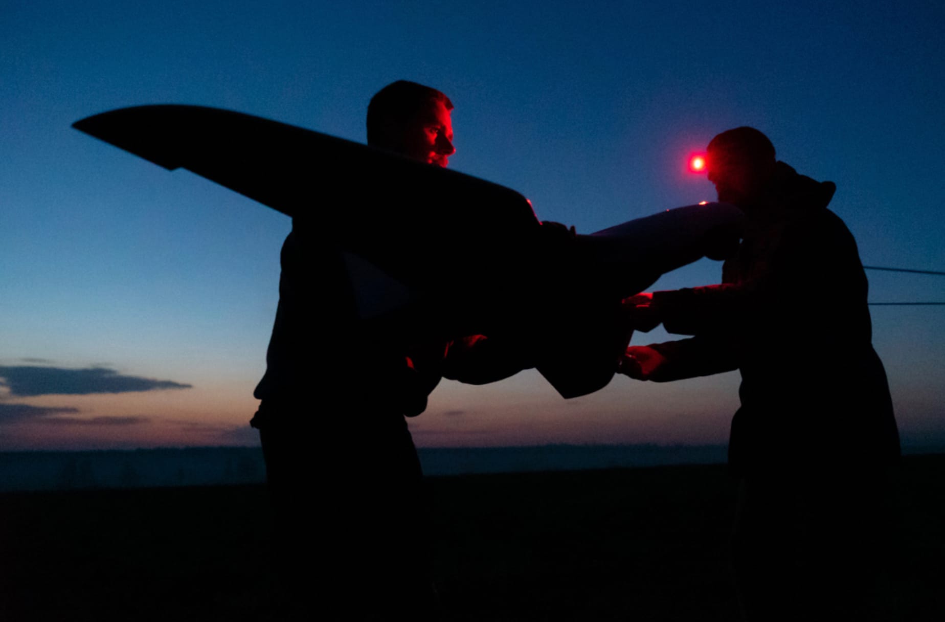 Беспилотники ВСУ впервые атаковали Северную Осетию. Власти называют целью военный аэродром, но это мог быть и склад с оружием из КНДР
