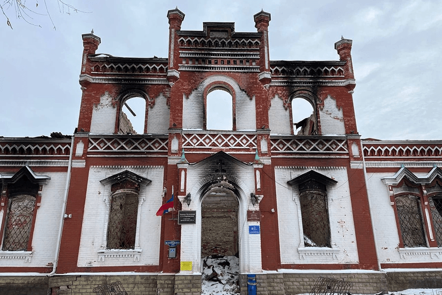 Потерявшие жилье в Курской области не могут получить жилищные сертификаты, так как статус их домов «опасно» проверять