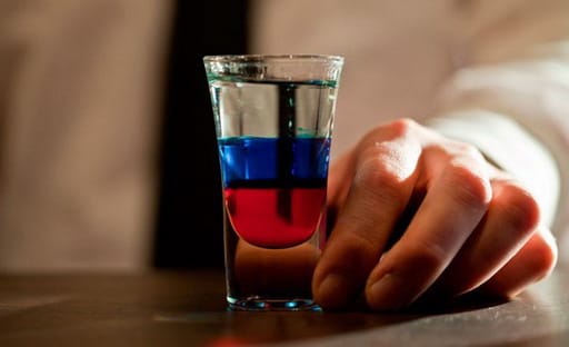 Bacardi и Campari на фоне ухода мировых алкогольных брендов из России бьют рекорды по выручке, несмотря на обещания закрыть бизнес