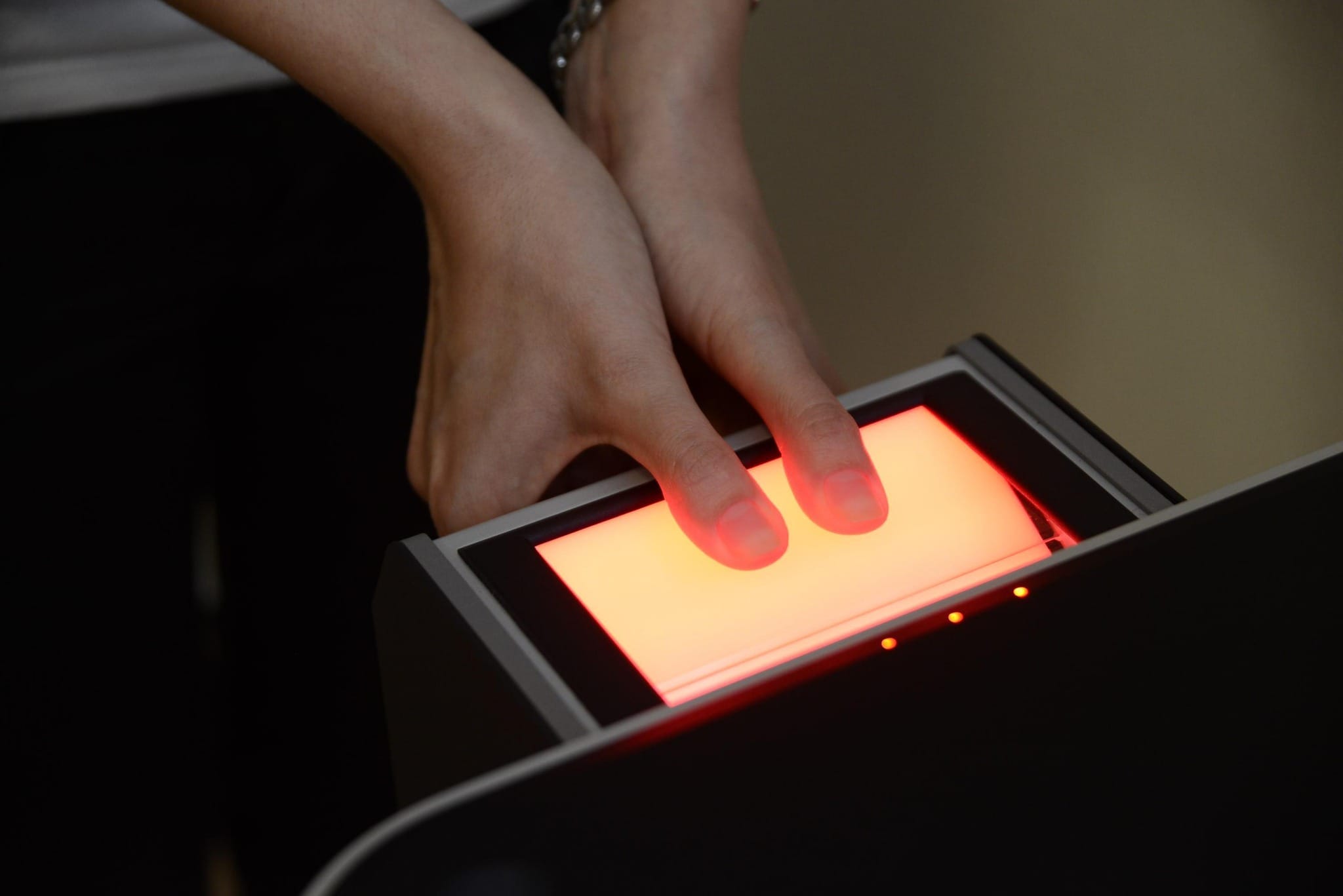 ФСИН сможет обрабатывать биометрию подозреваемых и обвиняемых без их согласия. Соответствующий законопроект подготовил Минюст