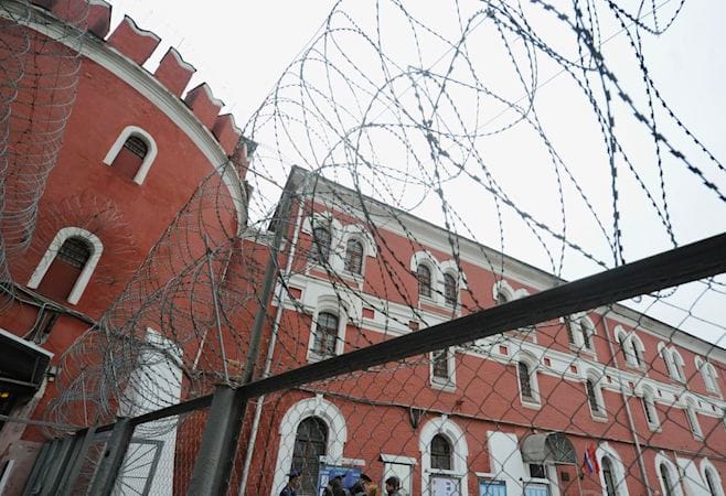 В «Бутырке» началась проверка по жалобе на содержание в одной камере впервые заключенных с рецидивистами