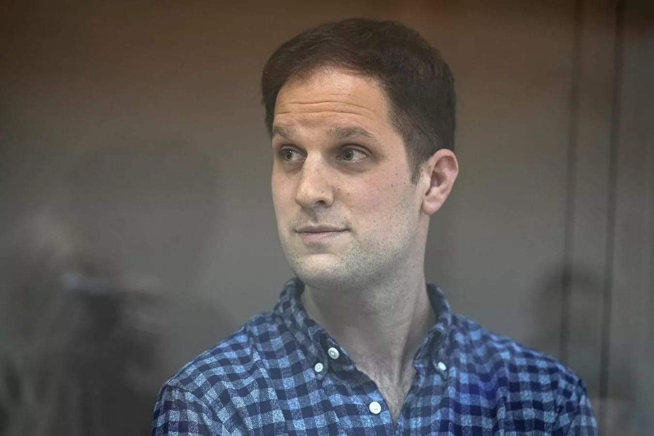 Издатель WSJ предложил залог в 50 млн рублей за освобождение Эвана Гершковича