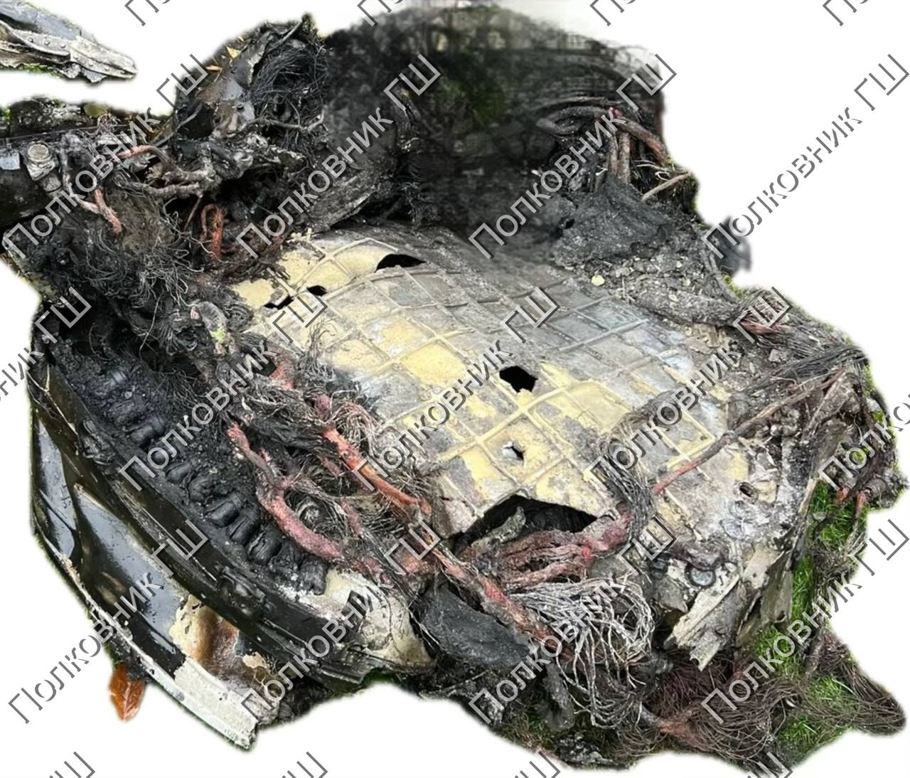 Фрагмент ракеты «Орешник»