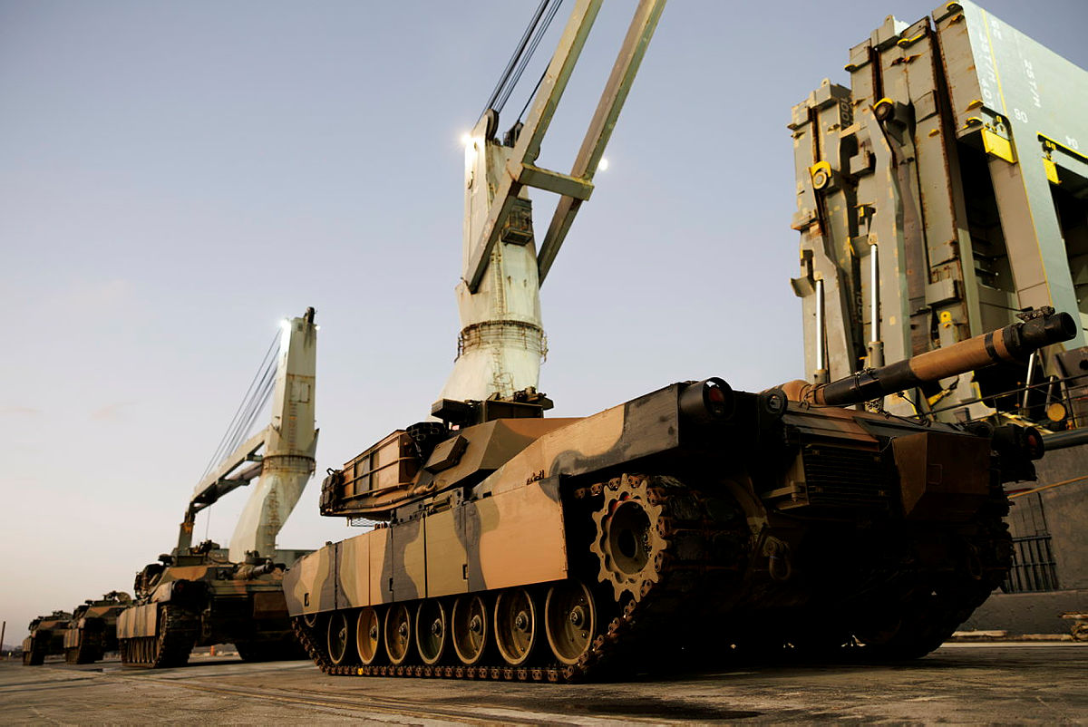 Отправка австралийских танков Abrams M1A1 в Украину