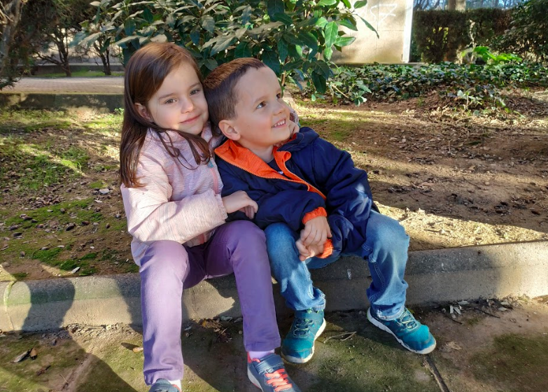 Младшие дети Юлии, Испания, декабрь 2018